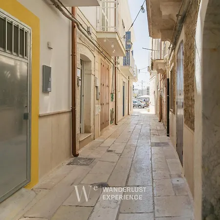 Wanderlust Experience Sunset